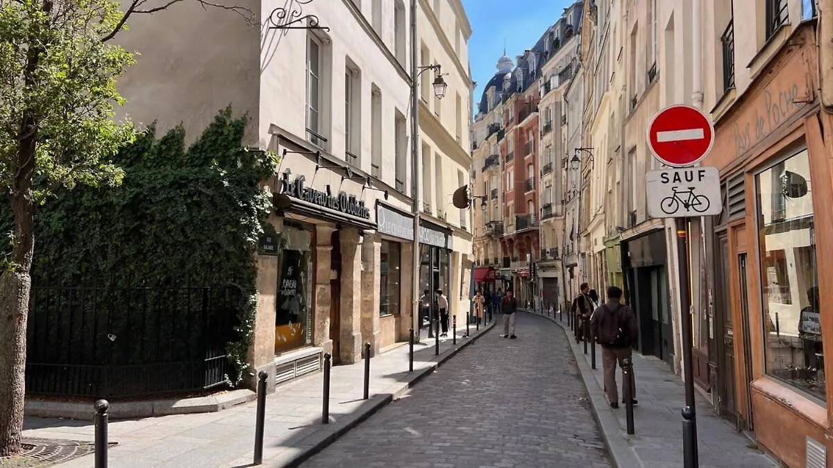 A Gem At Notre Dame Apartment Paris 0*,